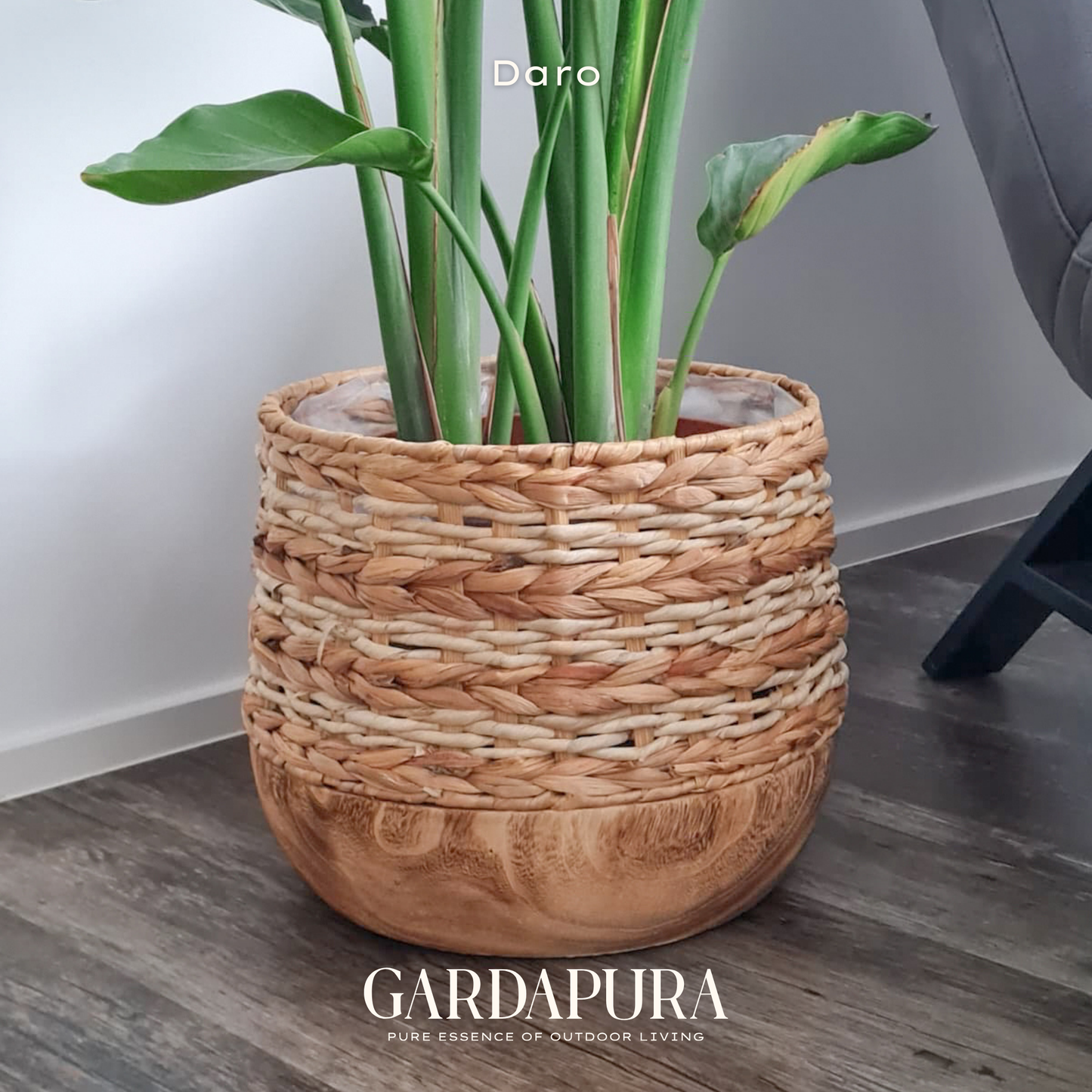 Daro – handgeflochtener Pflanztopf mit Mangoholz